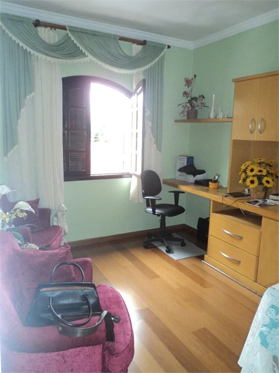 Sobrado à venda com 3 quartos, sendo 1 suíte, em Jaguaré, São Paulo, SP