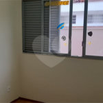 Casa espaçosa com 3 quartos e suíte em excelente bairro residencial!