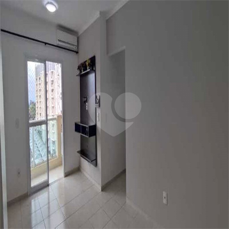 Apartamento para alugar com 3 quartos, sendo 1 suíte, em Núcleo Habitacional Brigadeiro Faria Lima, Indaiatuba, SP