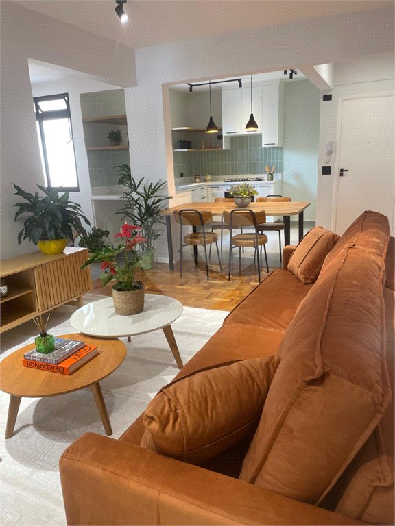 Apartamento à venda com 2 suítes em Pinheiros, São Paulo, SP