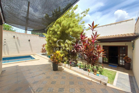 Casa Térrea à venda com 3 quartos, sendo 1 suíte, em Jardim Bandeirantes, Sorocaba, SP