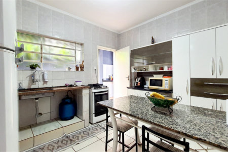 Casa à venda com 3 quartos, sendo 1 suíte, em Campos Elíseos, Ribeirão Preto, SP