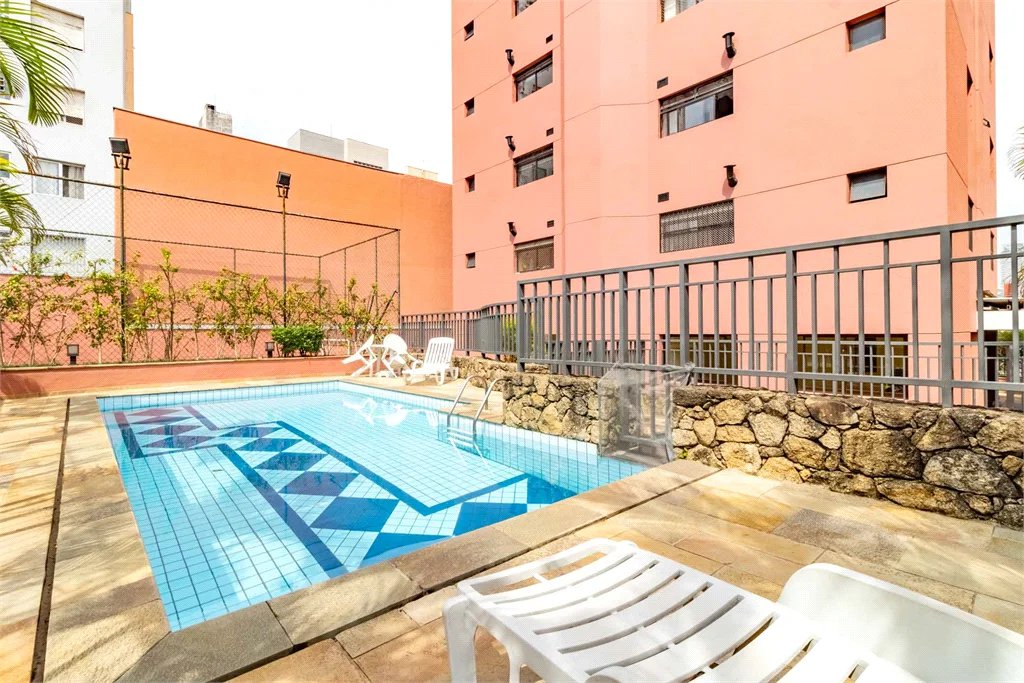 Apartamento à venda com 3 quartos, sendo 1 suíte, em Sumarezinho, São Paulo, SP