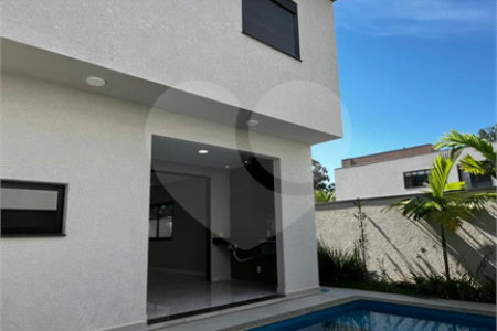 Casa à venda com 4 suítes no condomínio Bella Cittá Villagio I, Mogi das Cruzes - SP