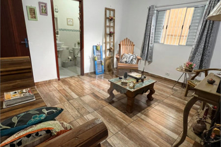 Sobrado à venda com 4 quartos, sendo 2 suítes,  em Nova Cerejeira, Atibaia, SP