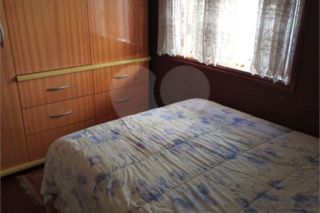 Sobrado à venda com 3 quartos em Jardim Colombo, São Paulo, SP