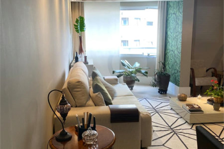 Apartamento à venda com 3 quartos, sendo 1 suíte, em Vila Andrade, São Paulo, SP