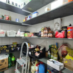 Casa à venda com 4 quartos, sendo 2 suítes, no condomínio Marambaia, Vinhedo - SP