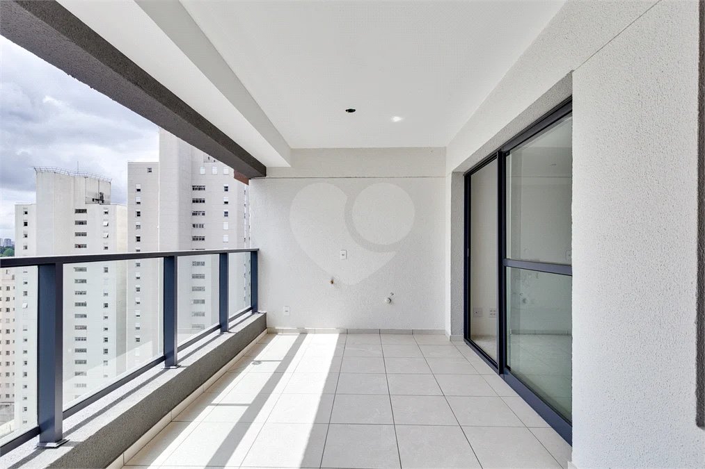 Apartamento à venda com 2 suítes em Santo Amaro, São Paulo, SP