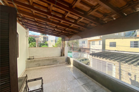 Casa à venda com 3 quartos em Vila Rosália, Guarulhos, SP