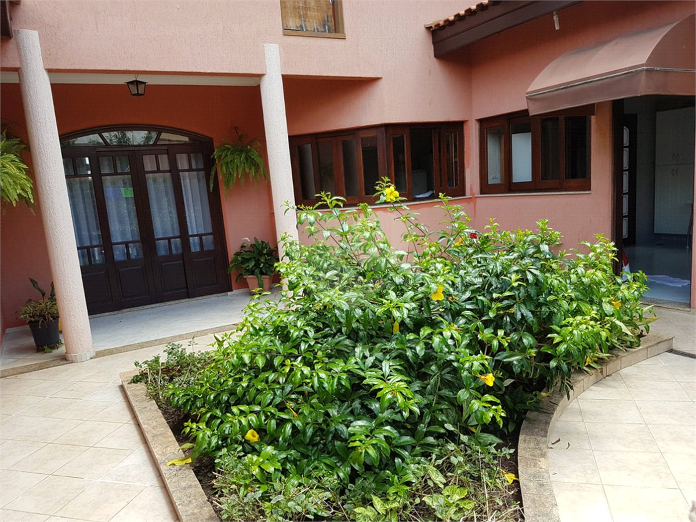 Casa à venda com 4 quartos, sendo 3 suítes, no condomínio Ibiti do Paço, Sorocaba - SP