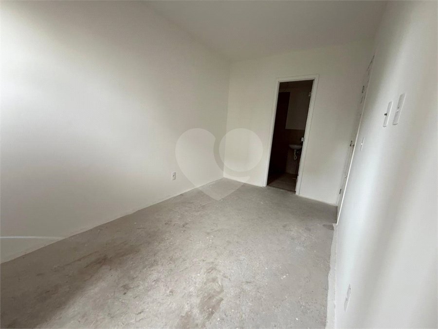 Apartamento à venda com 2 quartos, sendo 1 suíte,  em Vila Sorocabana, Guarulhos, SP