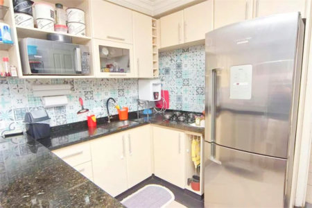 Casa à venda com 3 quartos, sendo 1 suíte,  em Jardim Monte Kemel, São Paulo, SP