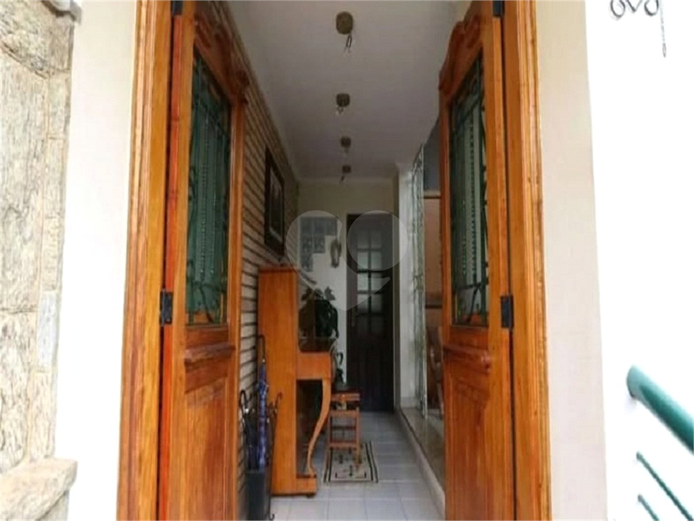 Sobrado à venda com 4 quartos, sendo 2 suítes, em Tremembé, São Paulo, SP