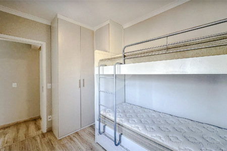 Apartamento para alugar com 3 quartos, sendo 2 suítes, em Vila Regente Feijó, São Paulo, SP