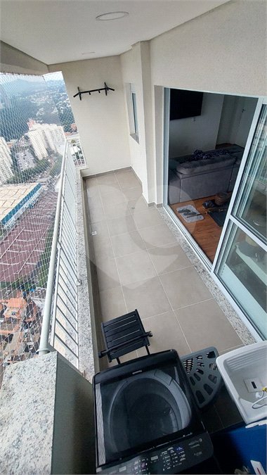 Apartamento para alugar com 3 quartos, sendo 2 suítes, em Barueri, Barueri, SP