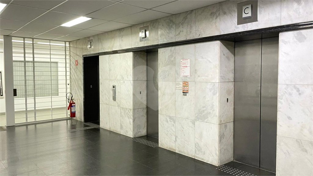 Sala à venda ou para alugar no Centro, São Paulo, SP