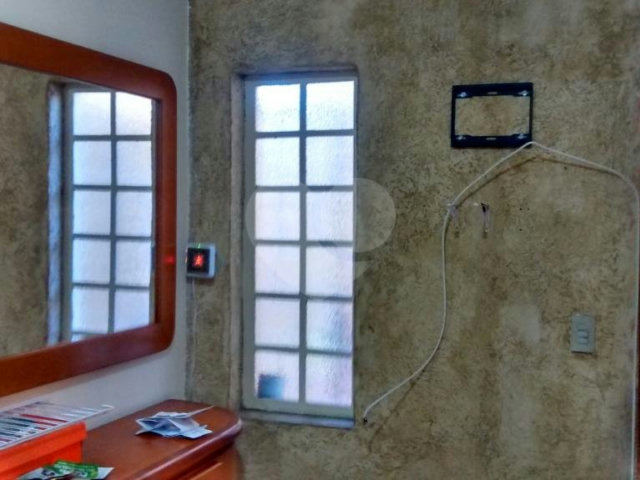 Sobrado à venda com 3 quartos, sendo 1 suíte,  em Tremembé, São Paulo, SP