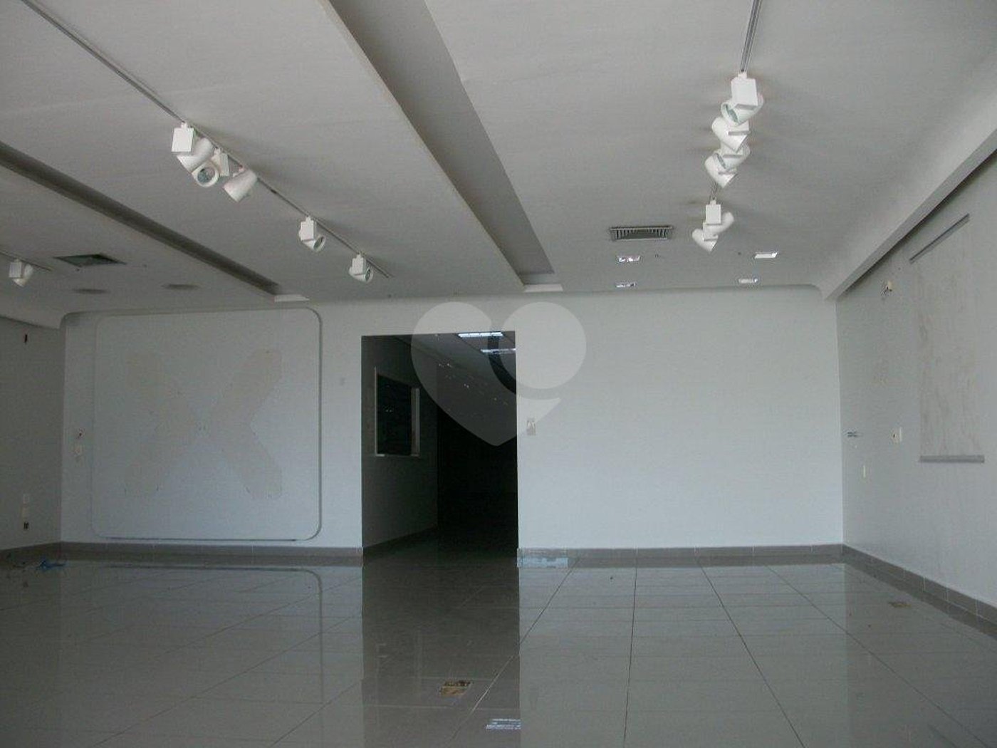 Prédio à venda em Santana, São Paulo, SP