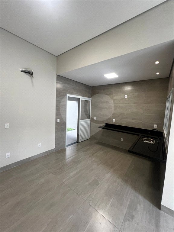 Casa Térrea à venda com 3 quartos, sendo 1 suíte, em Coophema, Cuiabá, MT
