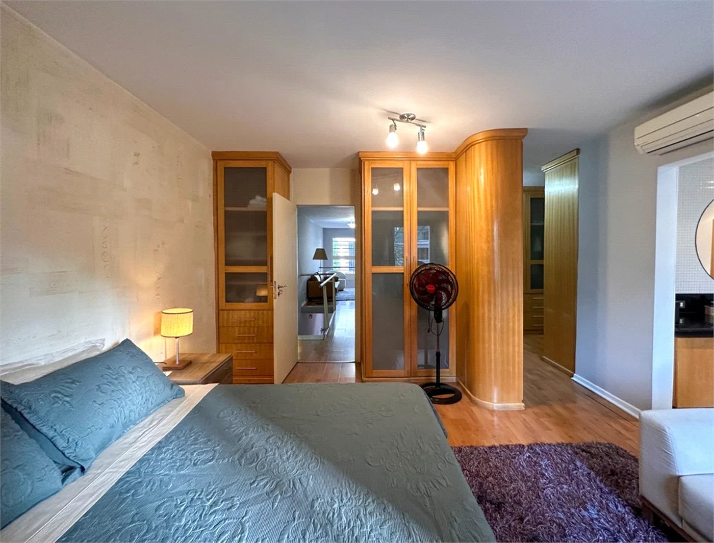 Casa à venda com 3 quartos, sendo 1 suíte, no condomínio Barão do Triunfo, São Paulo - SP