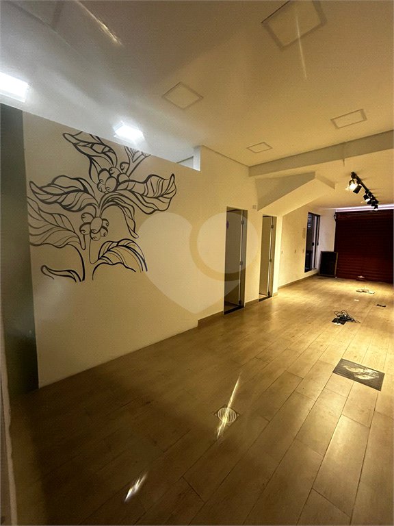 Sobrado à venda ou para alugar com 3 quartos em Higienópolis, São Paulo, SP