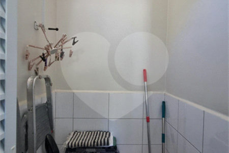 Sobrado à venda com 3 suítes em Chácaras Silvania, Valinhos, SP