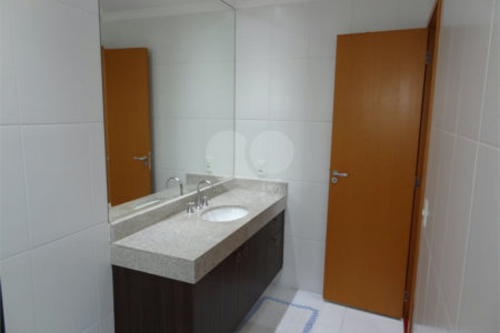 Cobertura à venda ou para alugar com 3 quartos, sendo 2 suítes, em Vila Leonor, São Paulo, SP