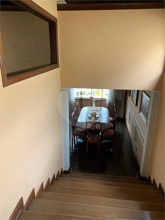 Casa à venda com 4 quartos, sendo 3 suítes, em Jardim das Vertentes, São Paulo, SP
