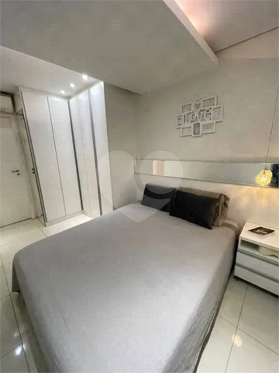 Apartamento à venda com 2 quartos, sendo 1 suíte, no Centro, São José dos Campos, SP