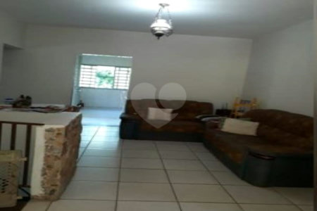 Chácara à venda com 3 quartos em Chácaras Polozzi, Louveira, SP