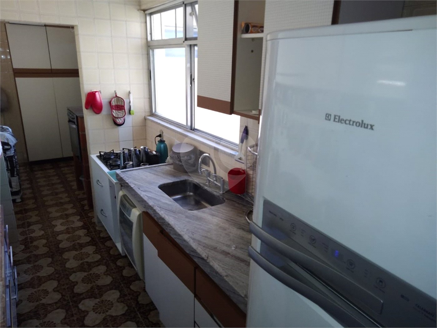 Apartamento à venda com 2 quartos, sendo 1 suíte,  em Vila Isabel, Rio de Janeiro, RJ