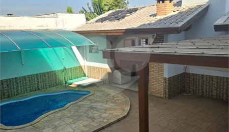 Casa à venda com 4 quartos, sendo 1 suíte,  no condomínio Raizes, Paulínia - SP