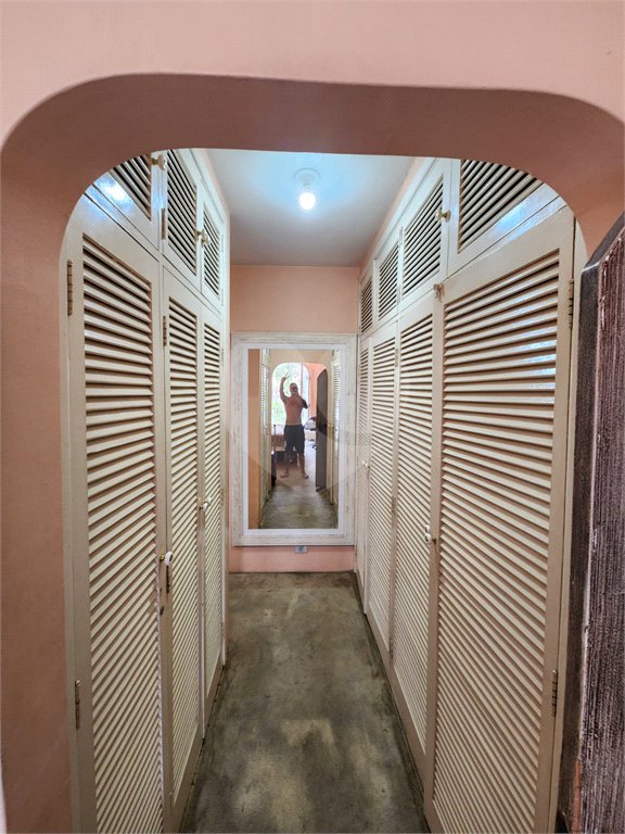Sobrado à venda com 4 quartos, sendo 2 suítes, em Jardim Leonor, São Paulo, SP
