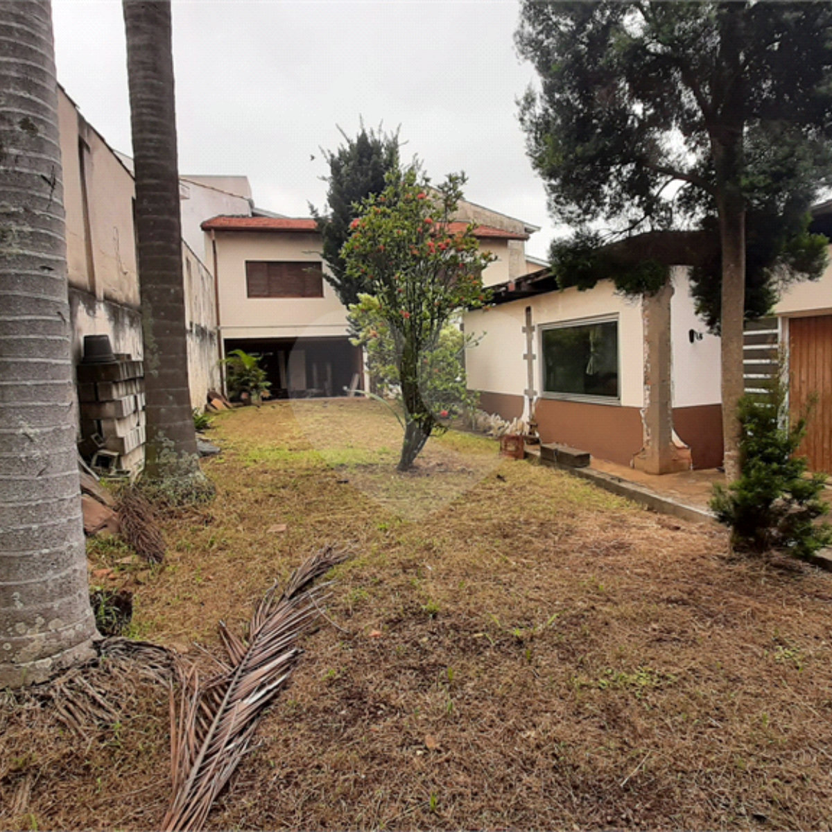 Casa Térrea à venda com 3 quartos, sendo 1 suíte, em Jardim Prudência, São Paulo, SP