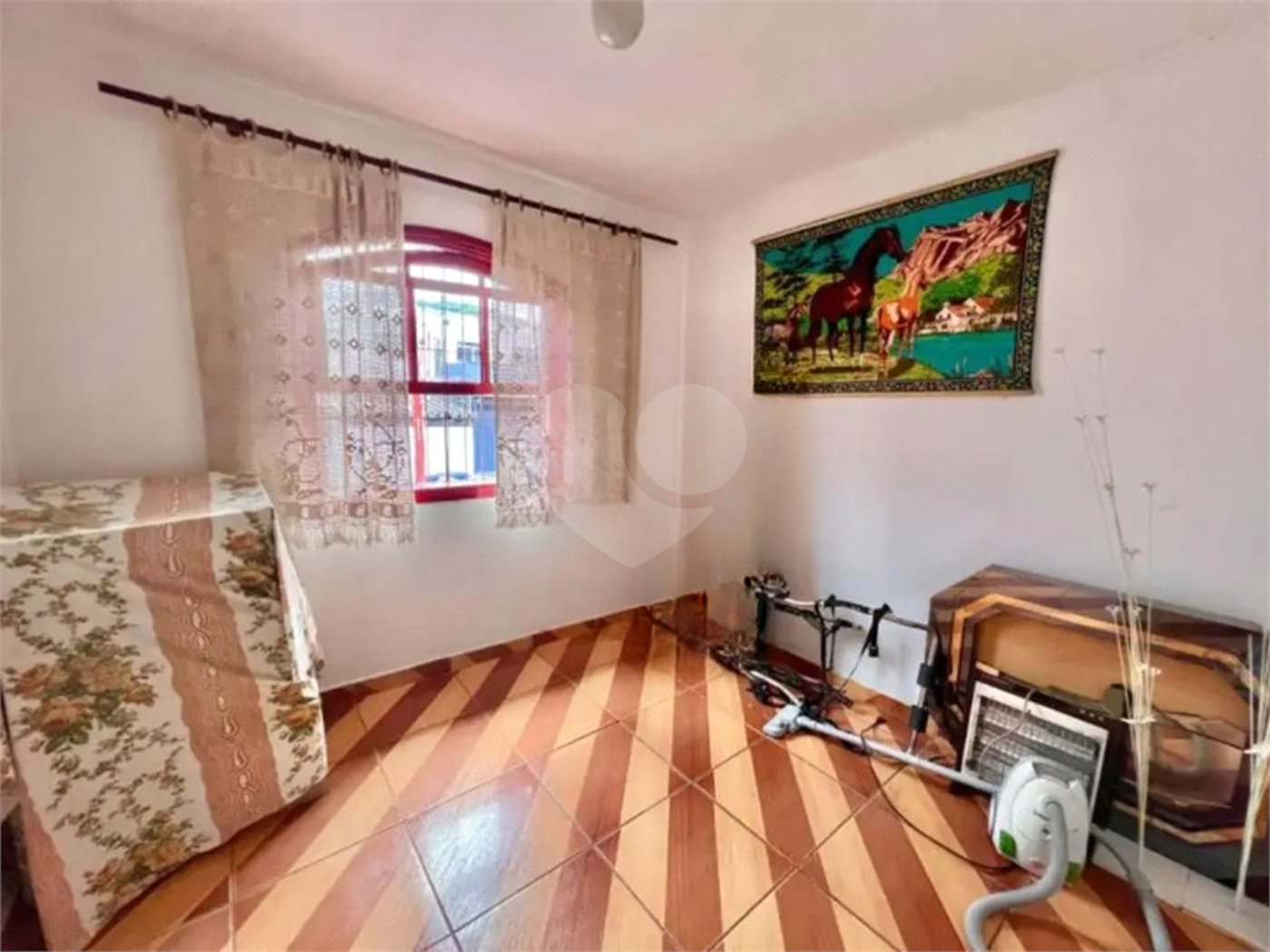 Sobrado à venda com 3 quartos, sendo 1 suíte, em Jabaquara, São Paulo, SP
