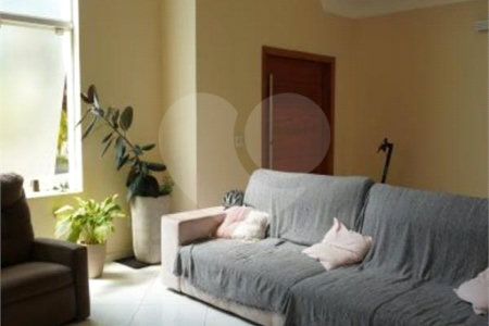 Casa à venda com 3 suítes no condomínio Amstalden, Indaiatuba - SP