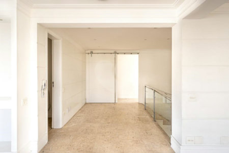 Duplex à venda com 6 quartos, sendo 4 suítes,  em Vila Andrade, São Paulo, SP