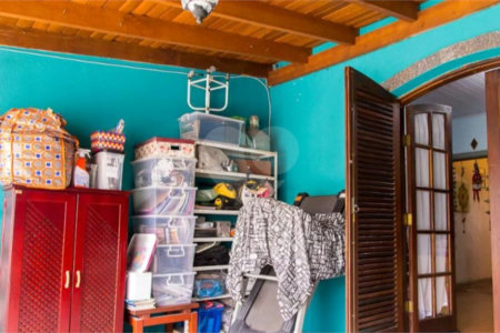 Casa à venda com 3 quartos, sendo 1 suíte, em Planalto Paulista, São Paulo, SP
