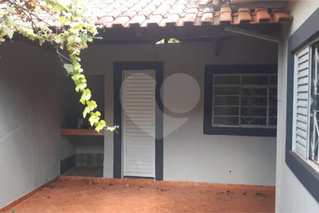 Casa à venda com 4 quartos, sendo 2 suítes, em Cidade Jardim, Araraquara, SP