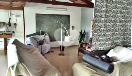 Sobrado à venda com 4 quartos, sendo 3 suítes,  em Tremembé, São Paulo, SP