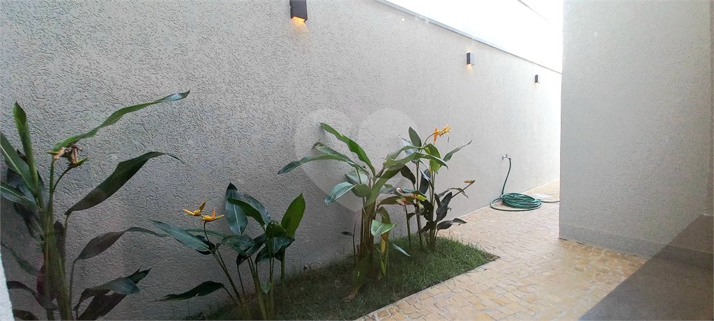 Casa Térrea à venda com 3 suítes em Jardim Valencia, Ribeirão Preto, SP