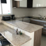 Casa à venda com 9 quartos, sendo 8 suítes, no condomínio Village Elisabete, Rio de Janeiro - RJ