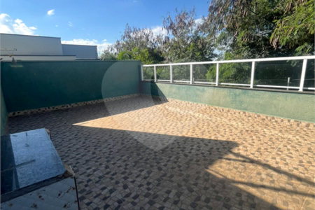 Casa à venda ou para alugar com 2 quartos, sendo 4 suítes, no condomínio Residencial Jardim Bréscia, Indaiatuba - SP