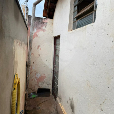 Casa à venda com 2 quartos no Centro, Araraquara, SP