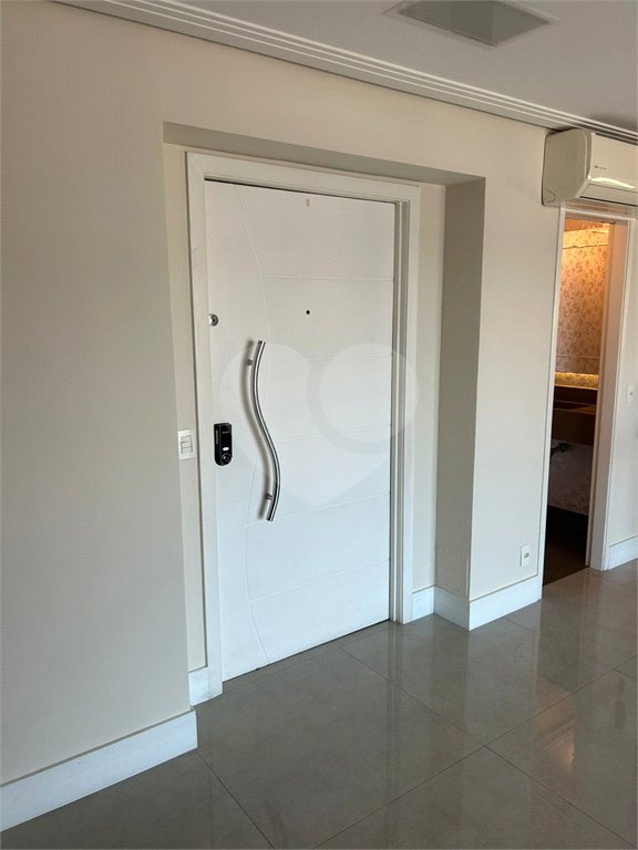 Apartamento à venda com 2 suítes em Vila Lúcia Elvira, São Paulo, SP