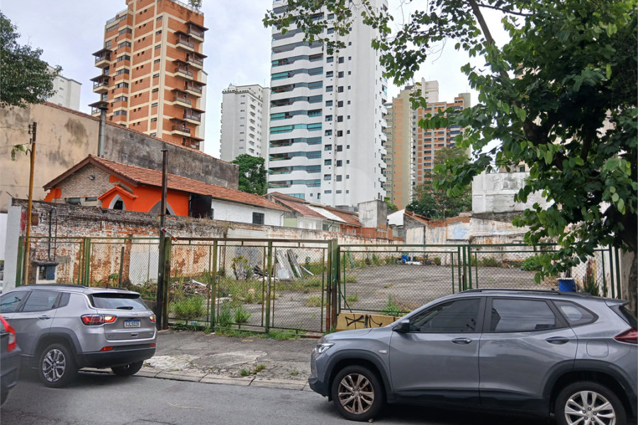 Galpão à venda em Água Fria, São Paulo, SP