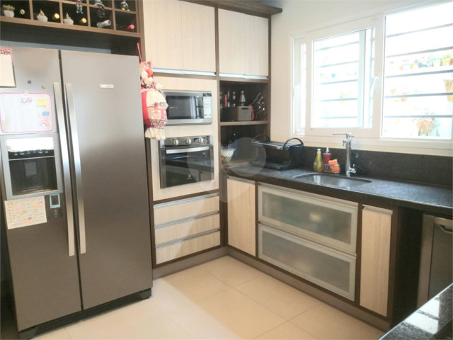 Sobrado à venda com 3 suítes em Santana, São Paulo, SP