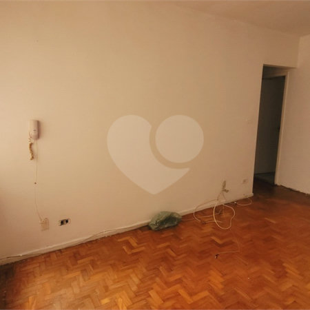 Apartamento à venda com 2 quartos em Aclimação, São Paulo, SP