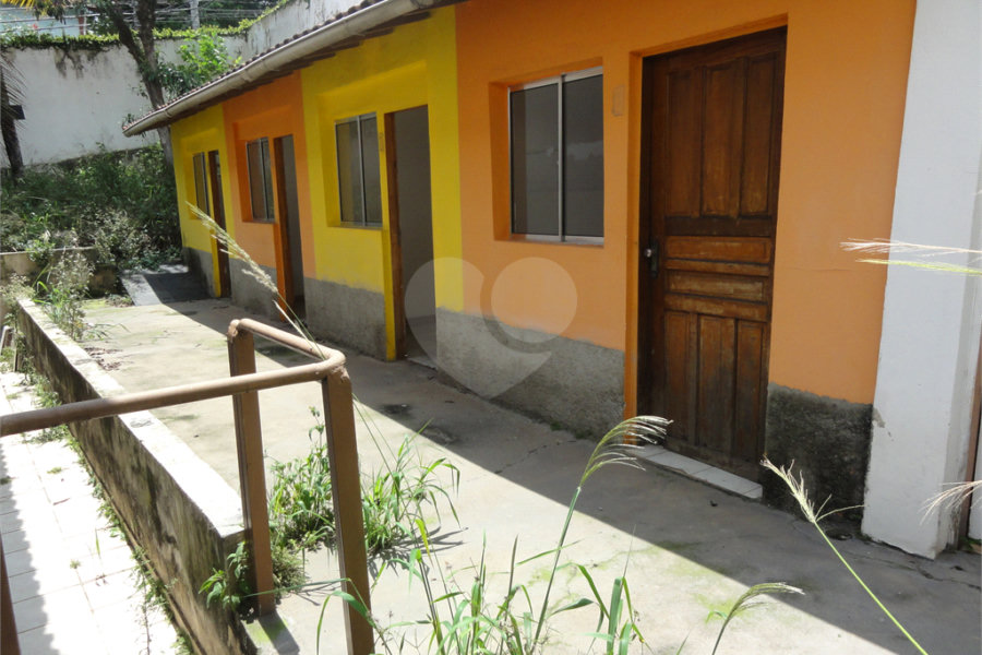 Casa Térrea à venda ou para alugar com 4 quartos em Jardim Floresta, São Paulo, SP